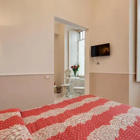 Charming Πανσιόν