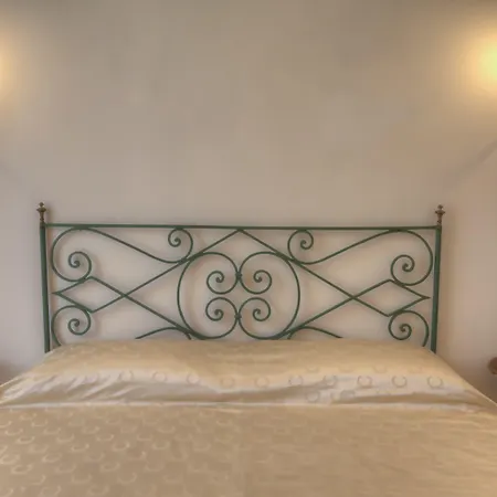 罗马迷人套房旅馆