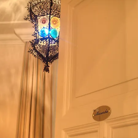 罗马迷人套房旅馆 招待所