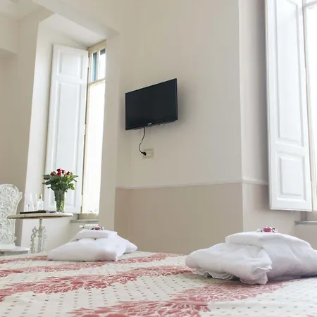 招待所 罗马迷人套房旅馆 4*